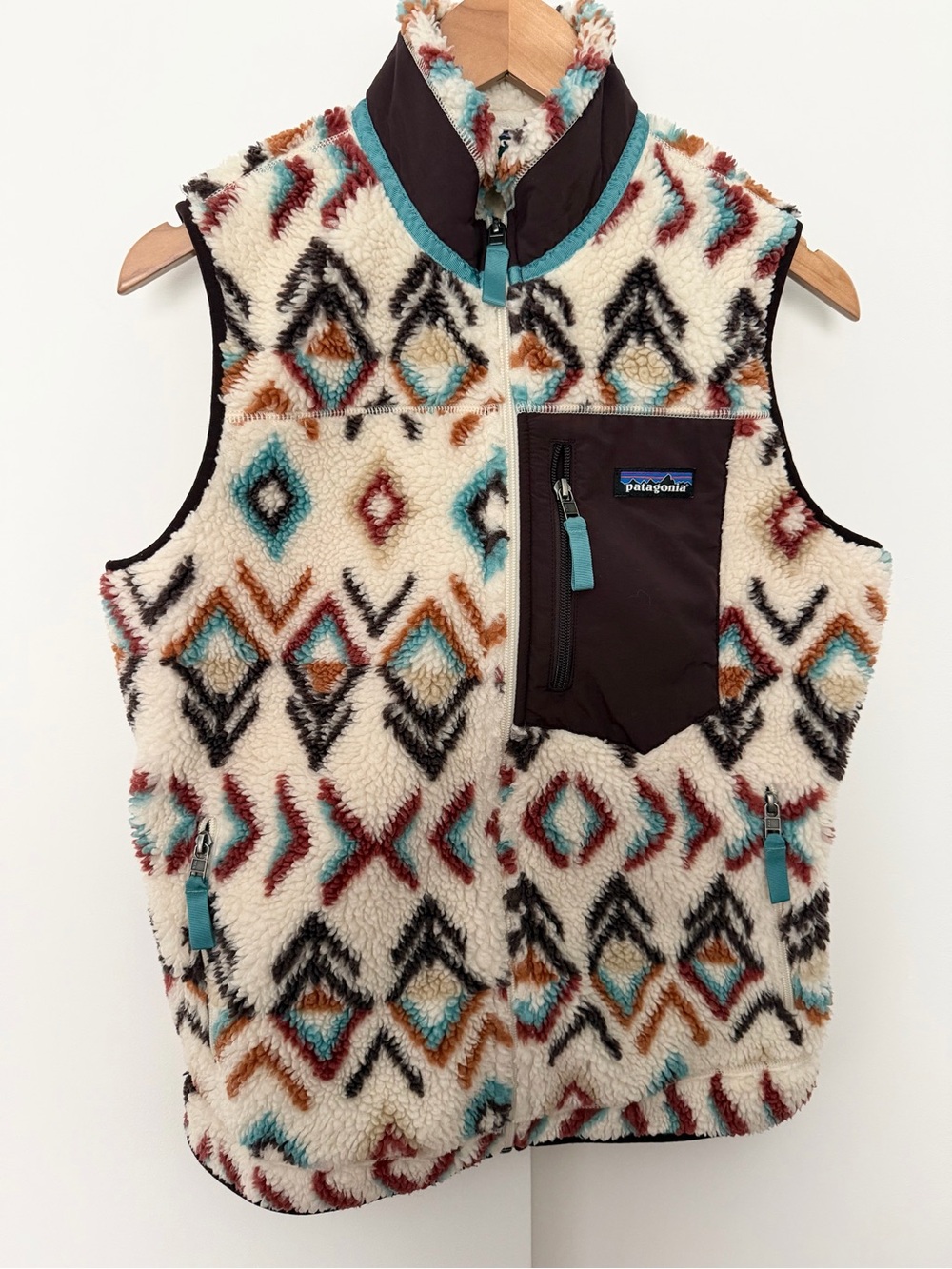 Patagonia Women's Classic Retro-X Vest Fern Deli Natural Aztec Print Medium
